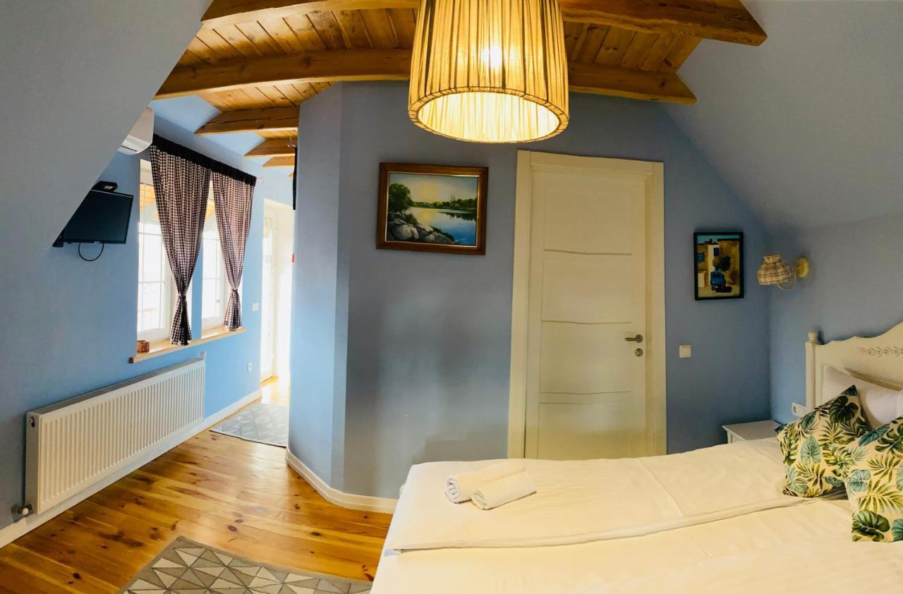 Гриль Станція Hotell Bila Tserkva Exteriör bild